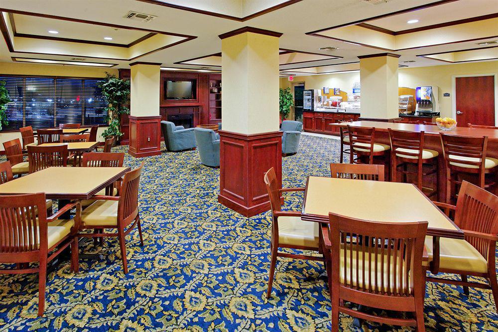 Holiday Inn Express & Suites San Antonio West Sea World Area By Ihg Restaurant billede