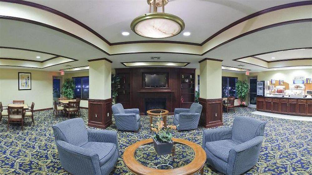Holiday Inn Express & Suites San Antonio West Sea World Area By Ihg Eksteriør billede