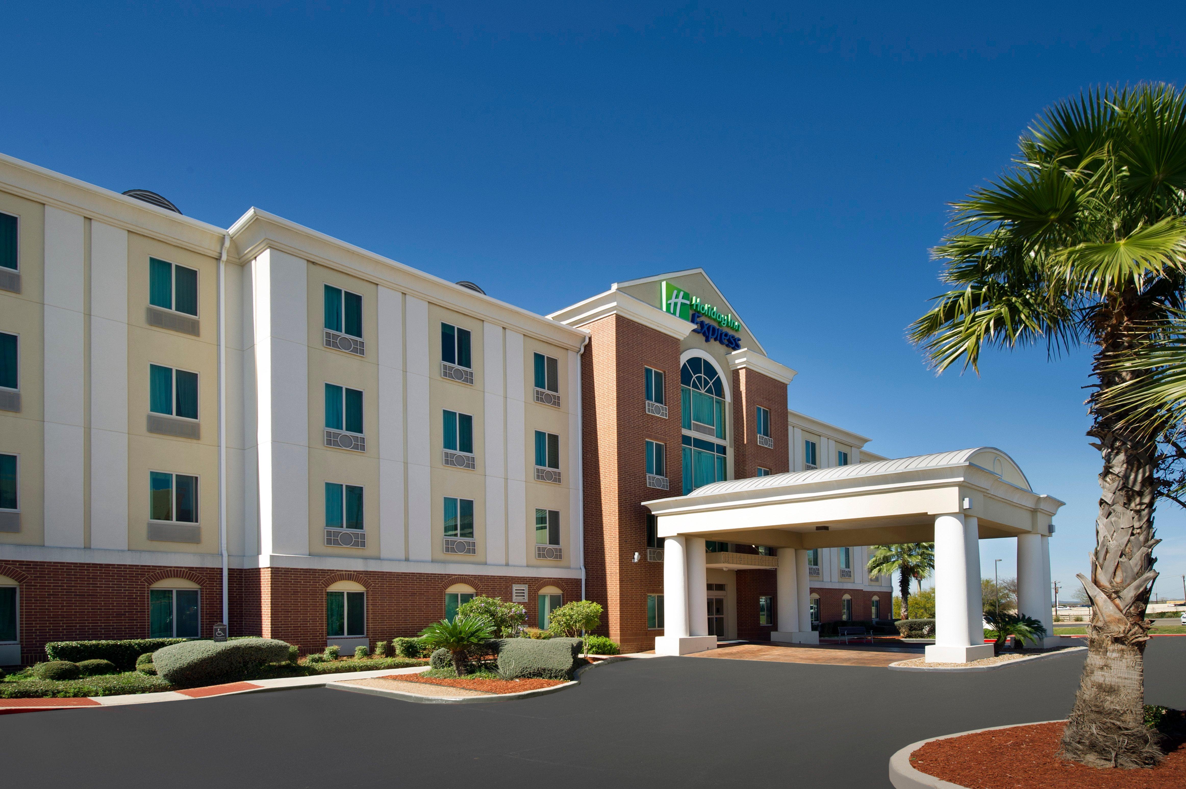 Holiday Inn Express & Suites San Antonio West Sea World Area By Ihg Eksteriør billede