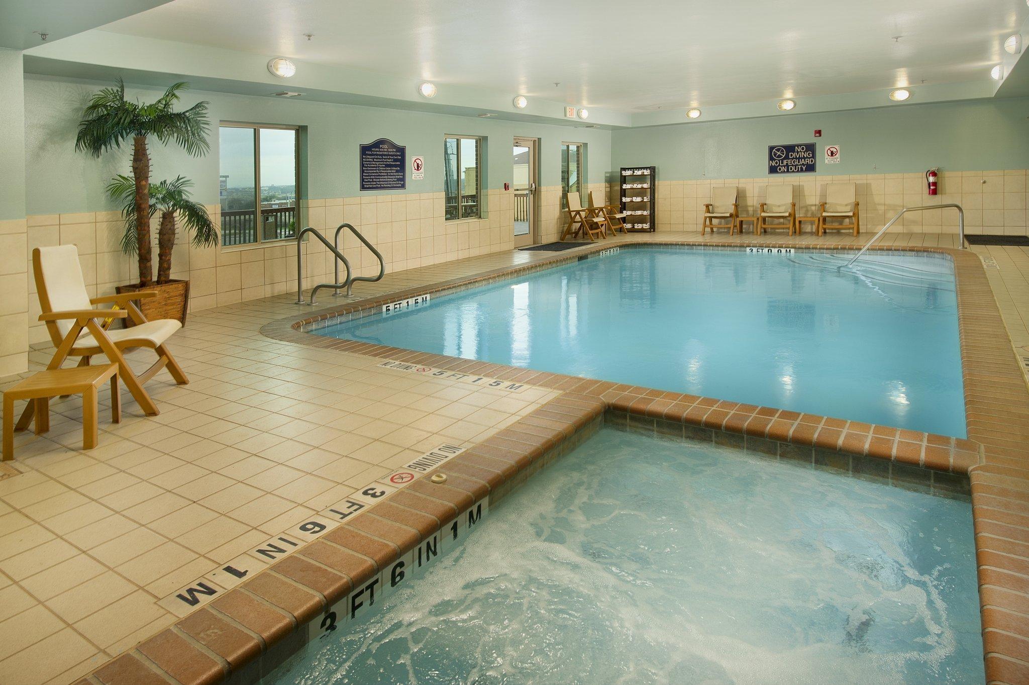 Holiday Inn Express & Suites San Antonio West Sea World Area By Ihg Eksteriør billede