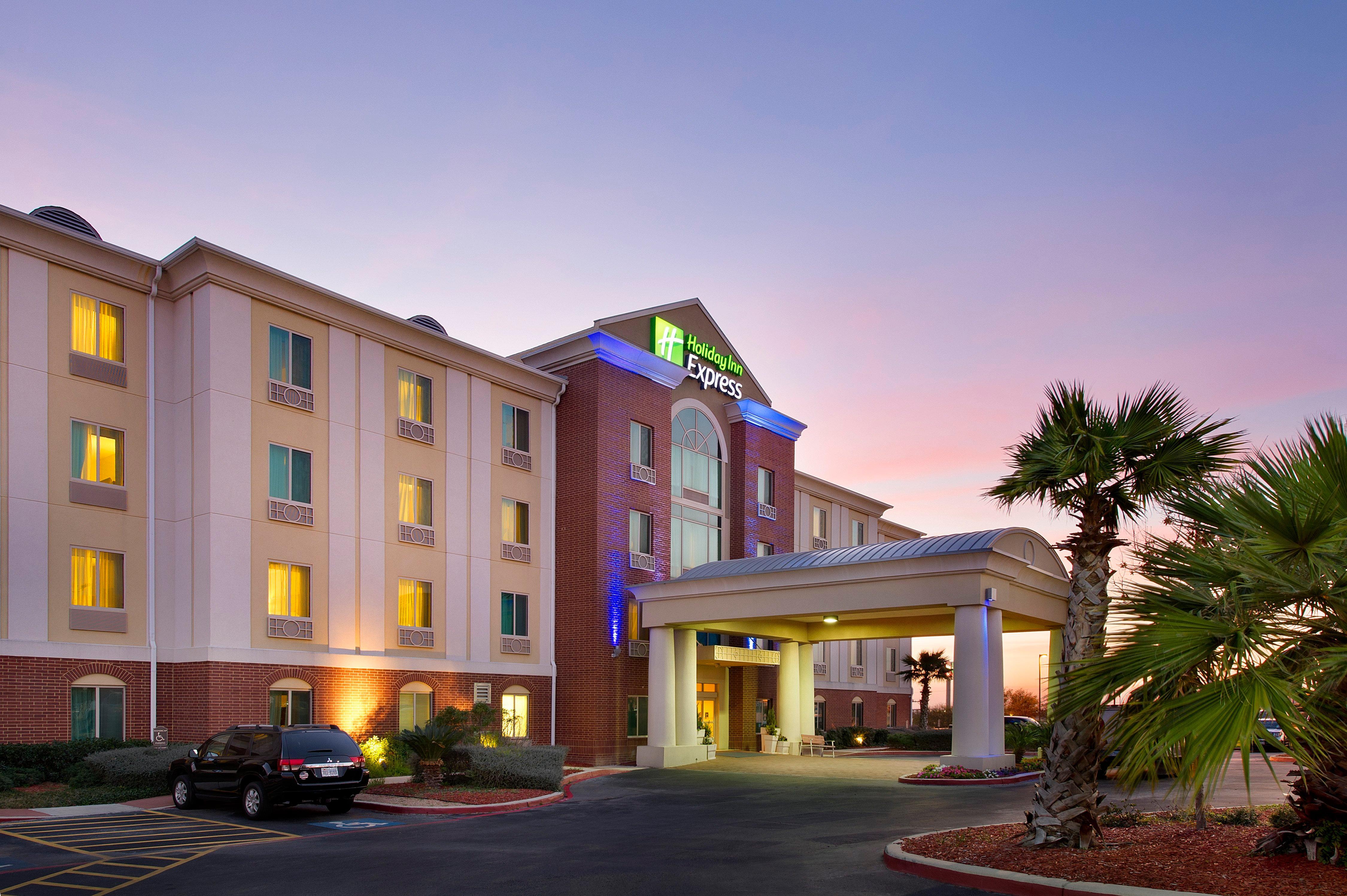 Holiday Inn Express & Suites San Antonio West Sea World Area By Ihg Eksteriør billede
